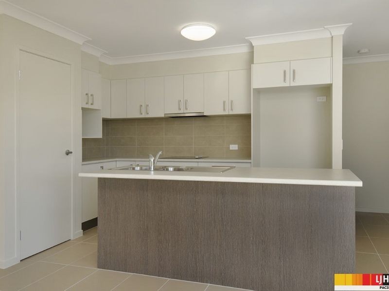 Lot 725 Aldgate Court, Pacific Pines QLD 4211