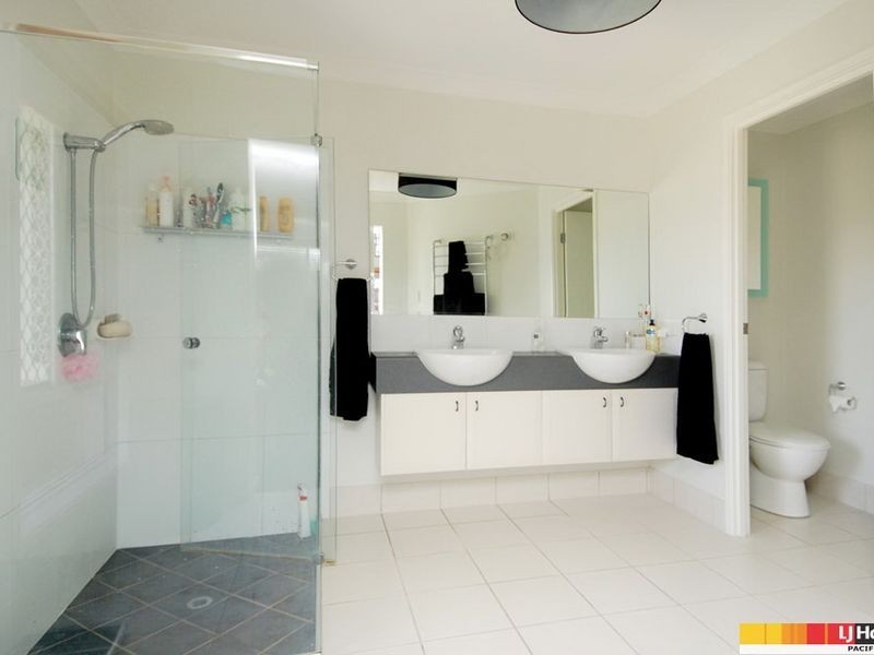 3 Augustus Street, Pacific Pines QLD 4211