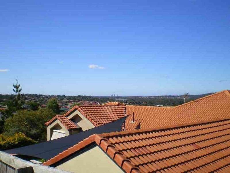 2 Carter Street, Pacific Pines QLD 4211
