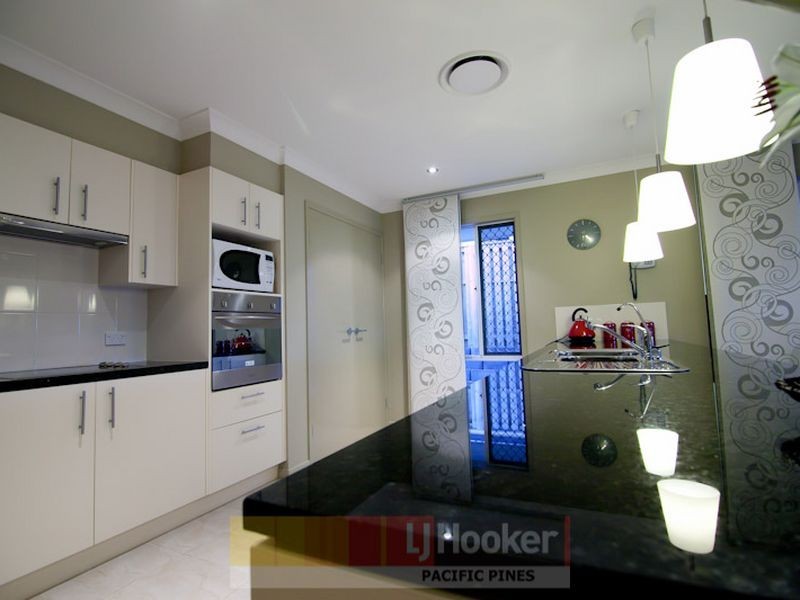 19 Bowley Street, Pacific Pines QLD 4211