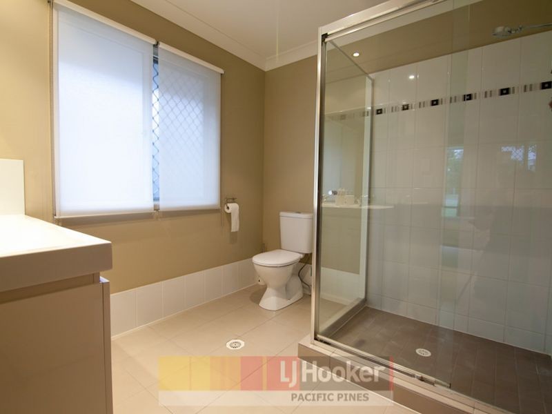 19 Bowley Street, Pacific Pines QLD 4211