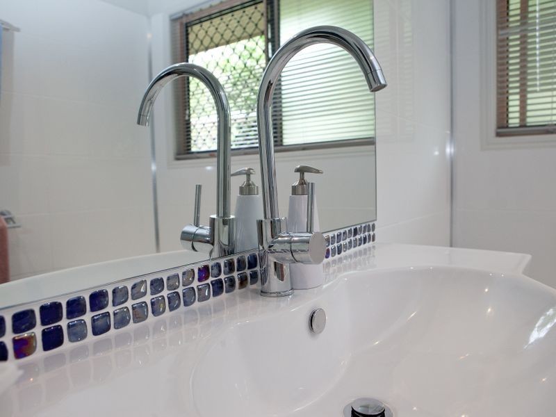 12 Bellona Court, Pacific Pines QLD 4211