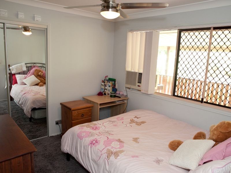 12 Bellona Court, Pacific Pines QLD 4211