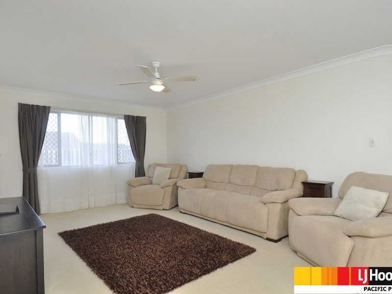 23 Murchison Street, Pacific Pines QLD 4211