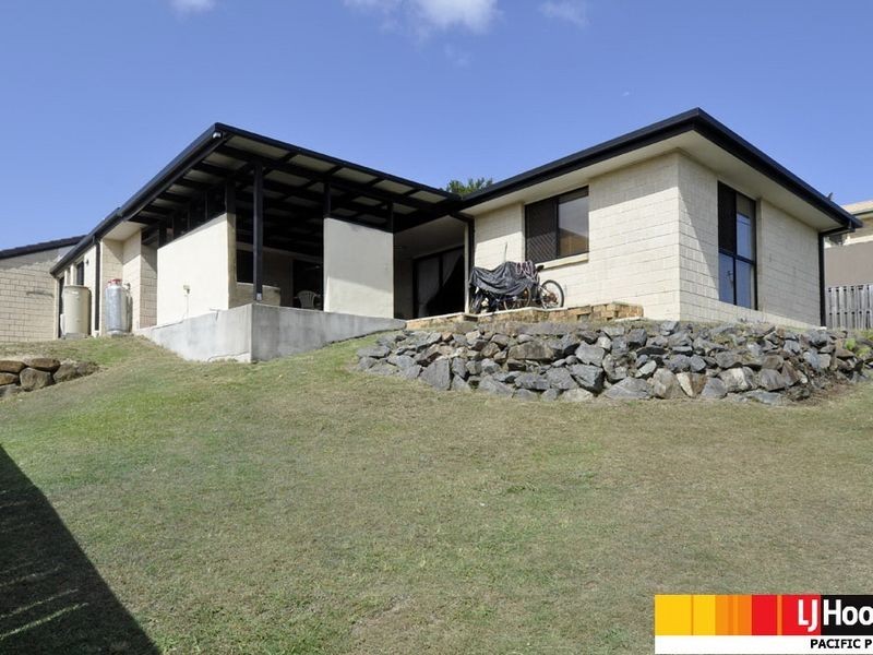 43 Maui Crescent, Oxenford QLD 4210
