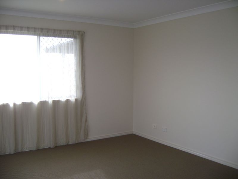 43 Maui Crescent, Oxenford QLD 4210