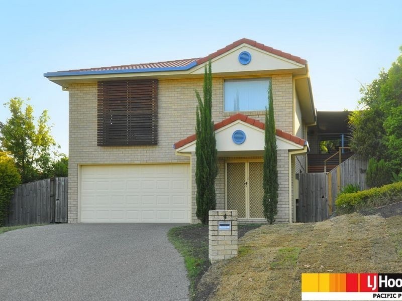 4 Flint Court, Pacific Pines QLD 4211