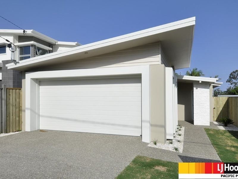 11 Sydney Street, Labrador QLD 4215