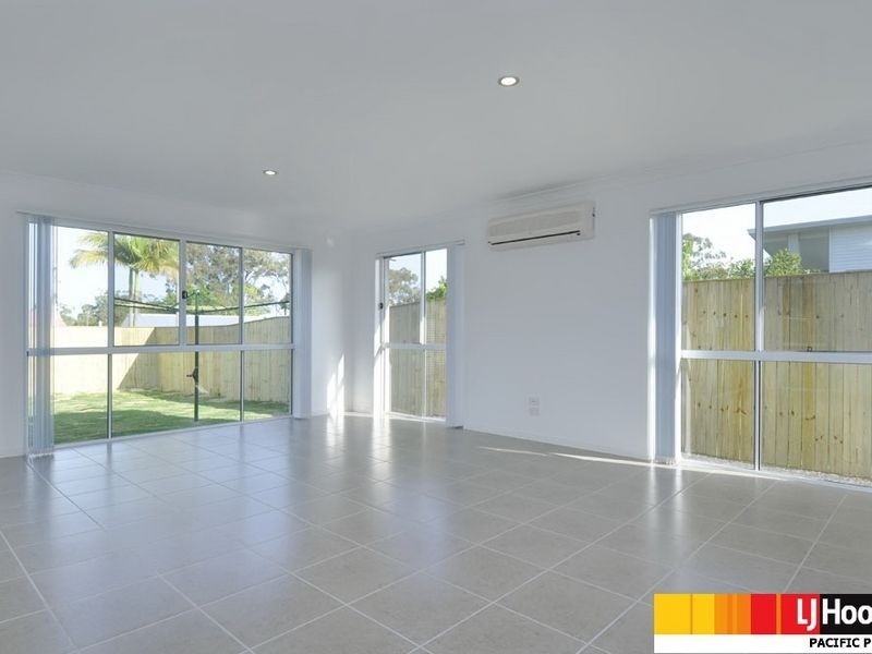 11 Sydney Street, Labrador QLD 4215