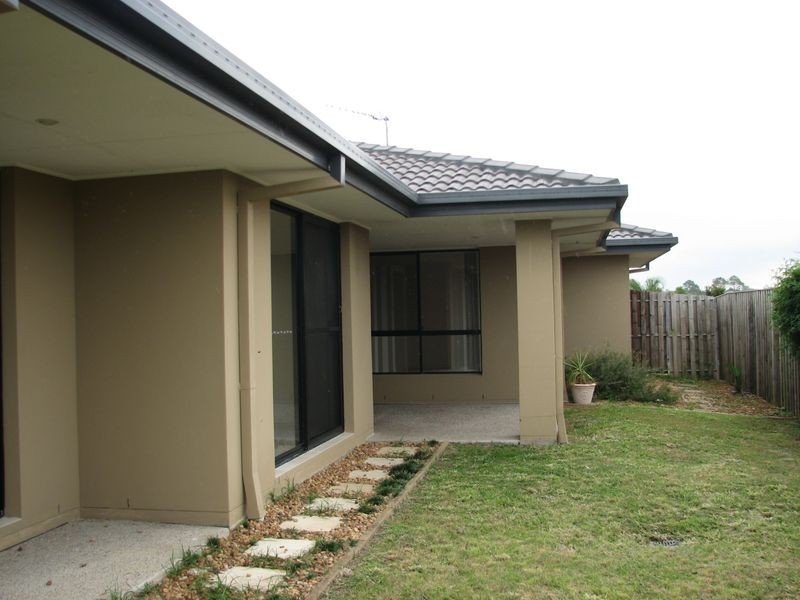 41 Cossington Circuit, Maudsland QLD 4210