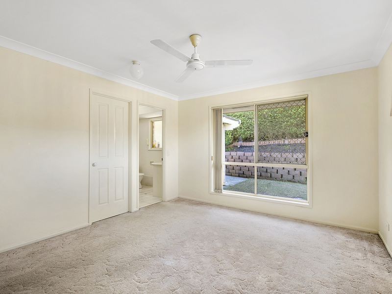 11 Malekula Rise, Pacific Pines QLD 4211