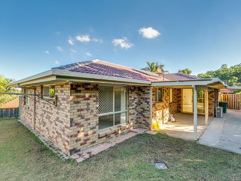 11 Malekula Rise, Pacific Pines QLD 4211