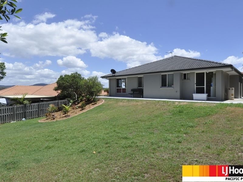 39 Maui Crescent, Oxenford QLD 4210