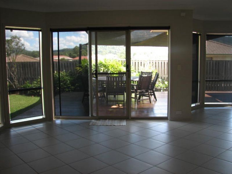 112 Salvado Drive, Pacific Pines QLD 4211