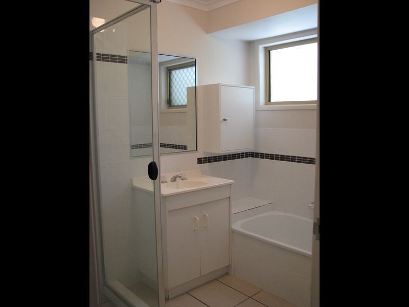 7/11 Vine Court, Oxenford QLD 4210