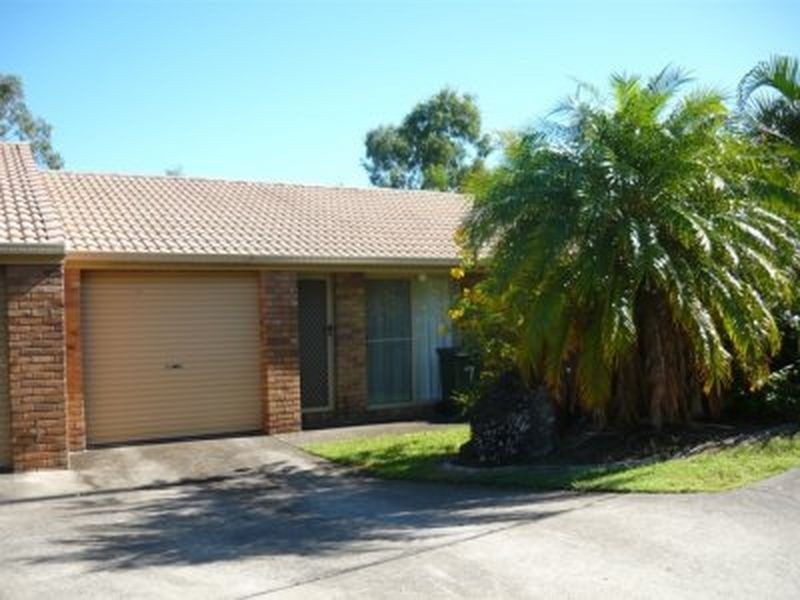 7/11 Vine Court, Oxenford QLD 4210