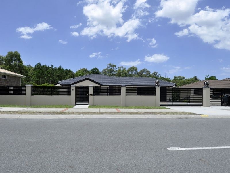 14 Galapagos Way, Pacific Pines QLD 4211