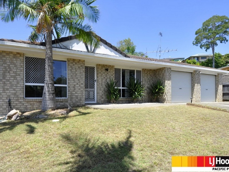 120 Universal Street, Oxenford QLD 4210