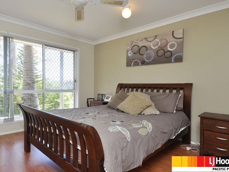 120 Universal Street, Oxenford QLD 4210