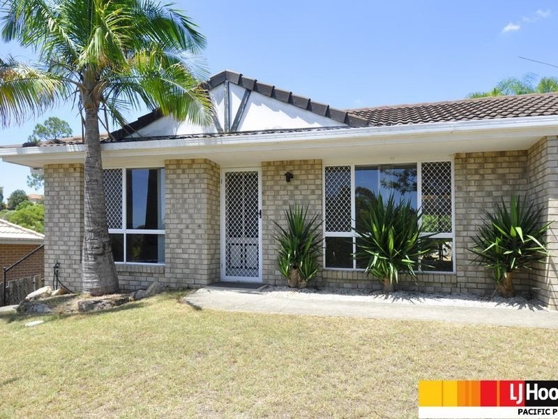 120 Universal Street, Oxenford QLD 4210