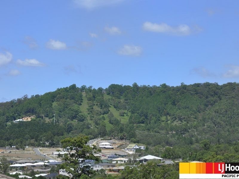 1/32 Buchanan Circuit, Pacific Pines QLD 4211