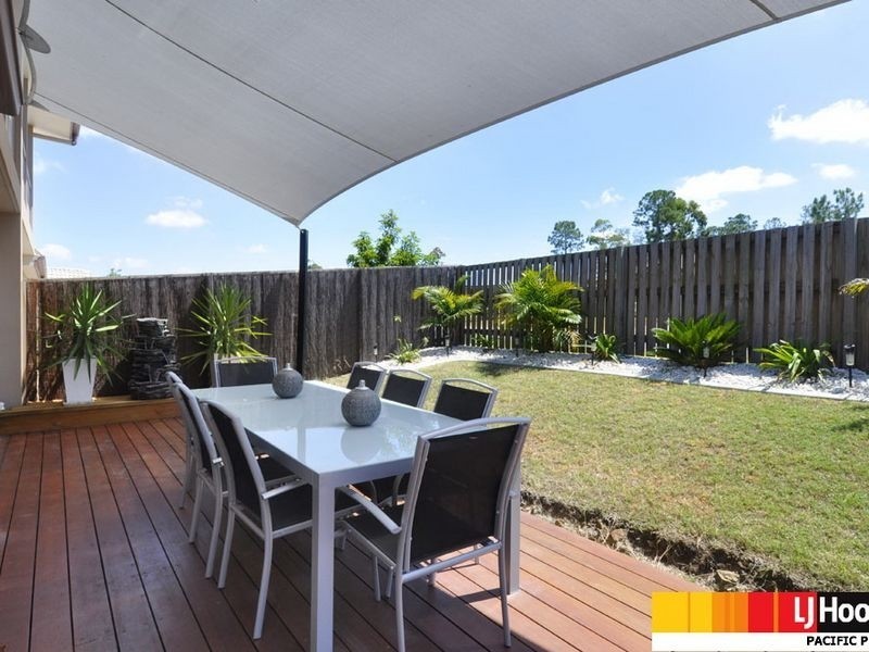 1/32 Buchanan Circuit, Pacific Pines QLD 4211