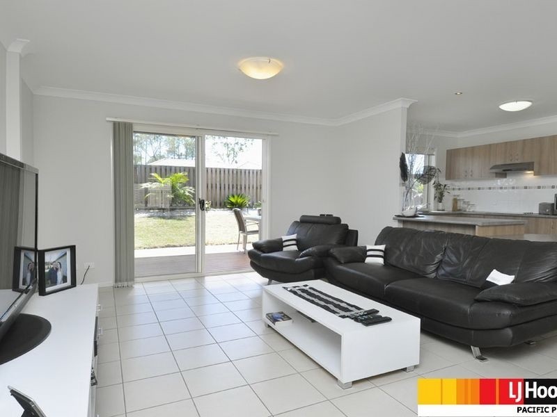 1/32 Buchanan Circuit, Pacific Pines QLD 4211