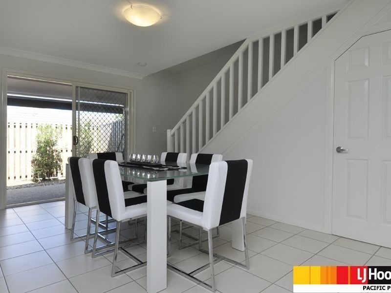 1/32 Buchanan Circuit, Pacific Pines QLD 4211