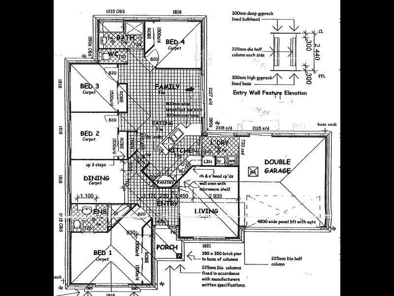 24 Manra Way, Pacific Pines QLD 4211