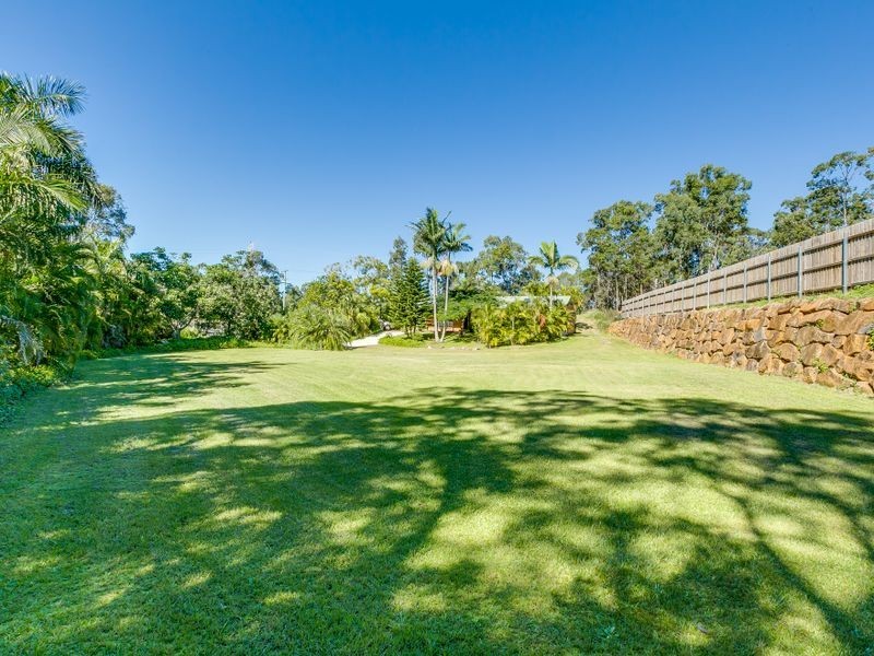 8 Banyula Drive, Gaven QLD 4211