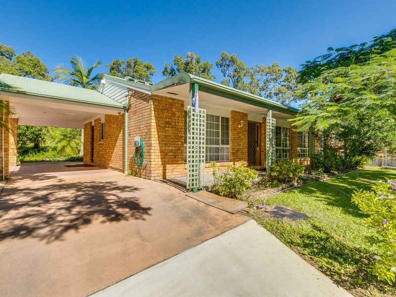 8 Banyula Drive, Gaven QLD 4211