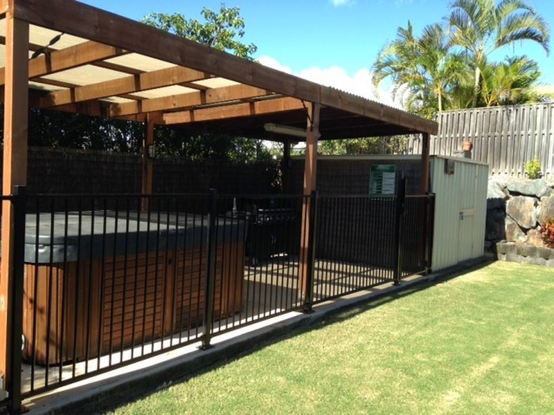 24 Govett Street, Pacific Pines QLD 4211