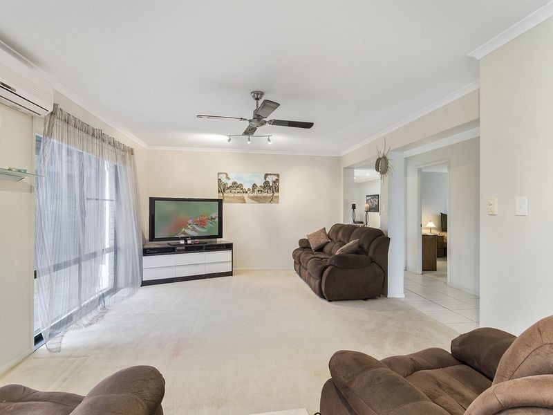 24 Govett Street, Pacific Pines QLD 4211