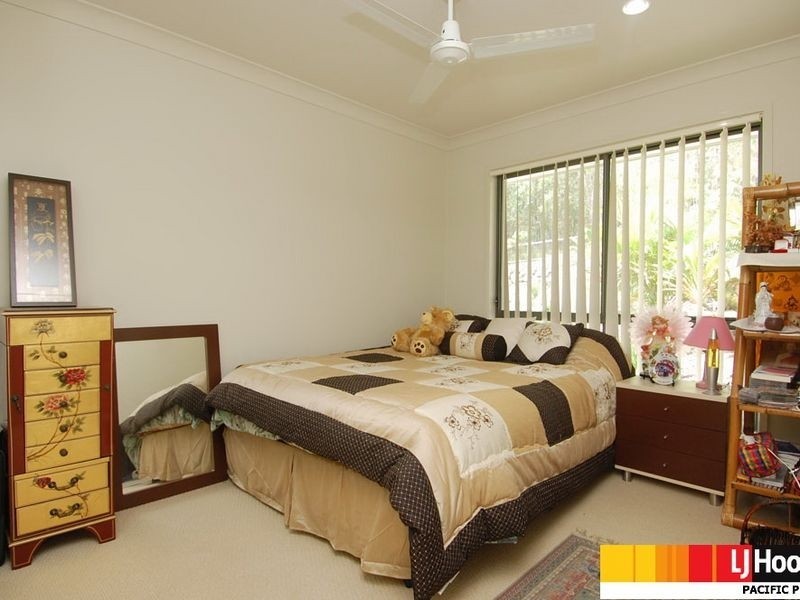 16 McGuire Court, Maudsland QLD 4210