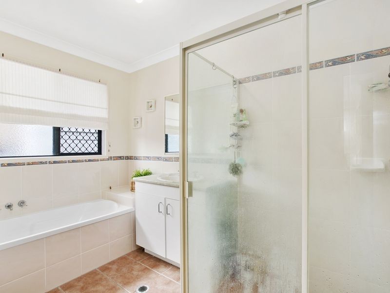 38 Sheffield Circuit, Pacific Pines QLD 4211