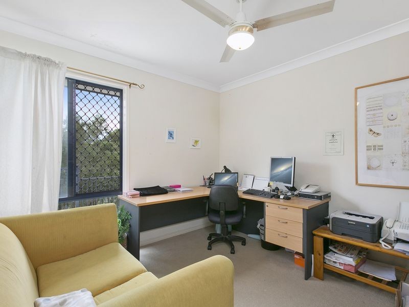38 Sheffield Circuit, Pacific Pines QLD 4211