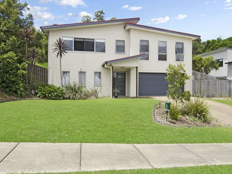 28 Angourie Crescent, Pacific Pines QLD 4211