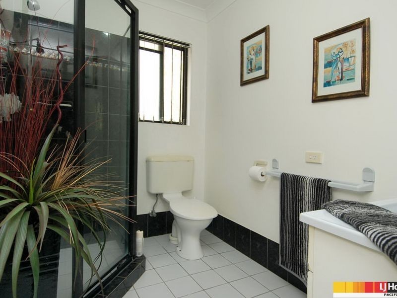 32 Dewberry Way, Gaven QLD 4211