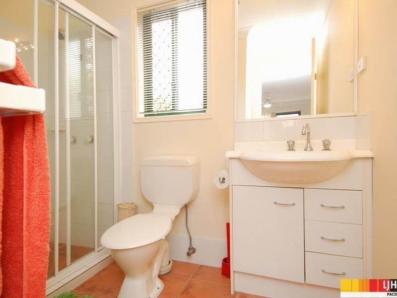 39 Marble Arch Place, Arundel QLD 4214