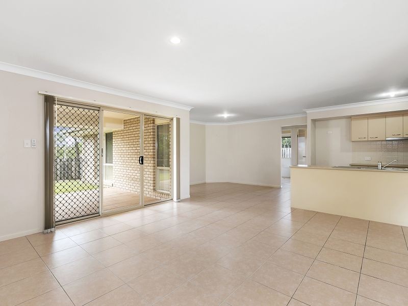 37 Buchanan Circuit, Oxenford QLD 4210