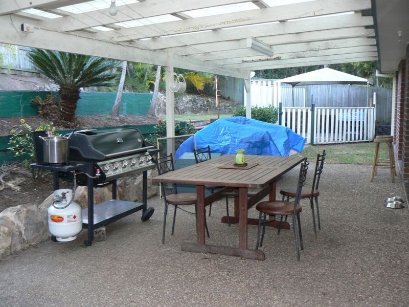 12 Edgemount Court, Oxenford QLD 4210