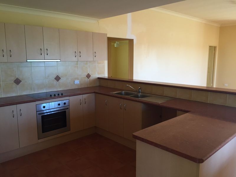83 Santa Isobel Boulevard, Pacific Pines QLD 4211