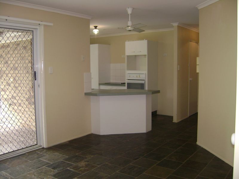 40 Galapagos Way, Pacific Pines QLD 4211