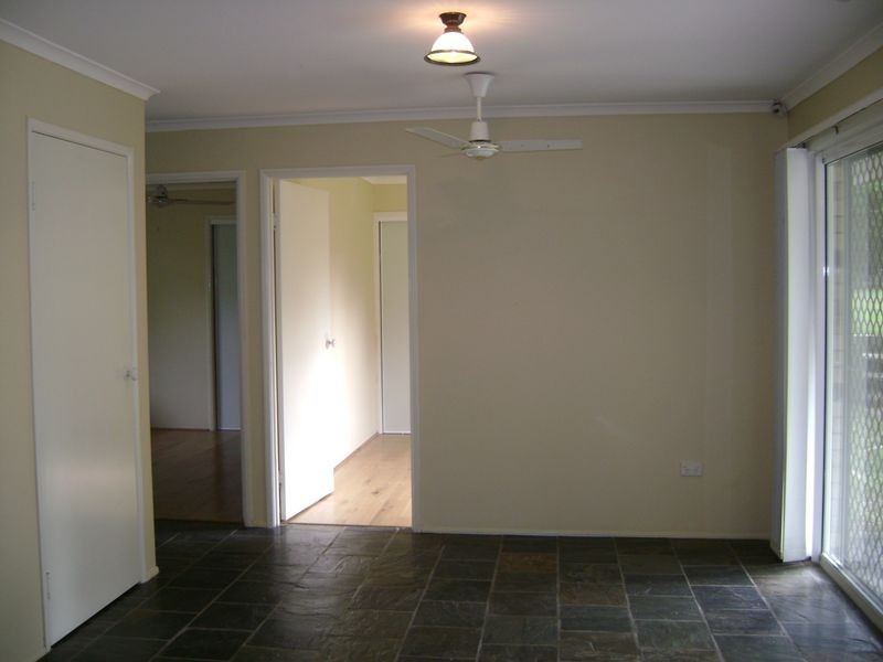 40 Galapagos Way, Pacific Pines QLD 4211