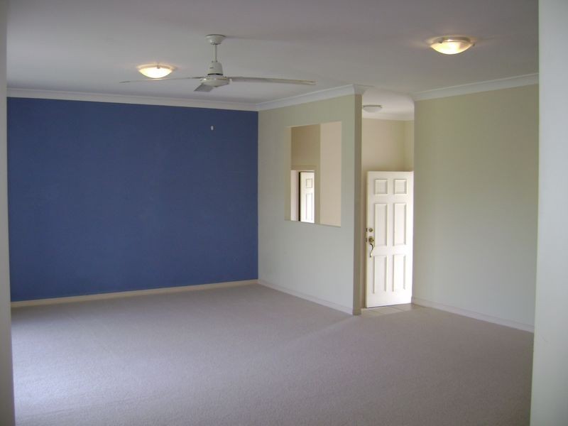 5 Suva Place, Pacific Pines QLD 4211