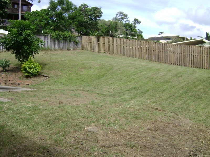 5 Suva Place, Pacific Pines QLD 4211