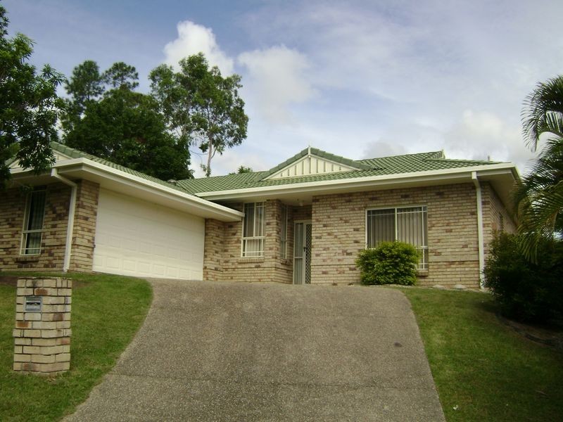 5 Suva Place, Pacific Pines QLD 4211