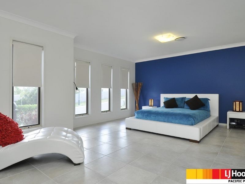 8 Arragan Court, Pacific Pines QLD 4211