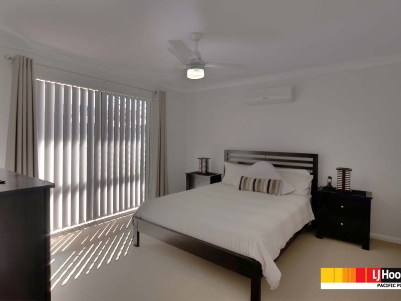 9 Hawkesbury Avenue, Pacific Pines QLD 4211