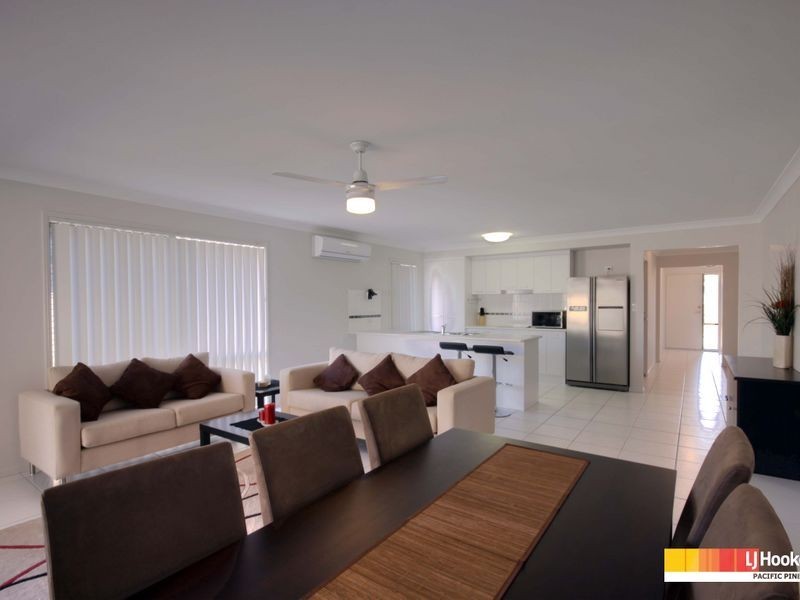 9 Hawkesbury Avenue, Pacific Pines QLD 4211